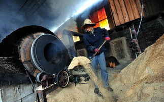 秸秆变废为宝巧生炭 薪柴销售